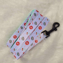 Load image into Gallery viewer, Duh!-Nut Dog Leash - Petponia