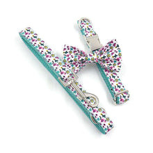 Load image into Gallery viewer, Flamingo Adventures Dog Collar with a Bowtie - Petponia